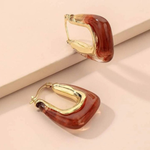 4 Pares De Aretes De Acrilico