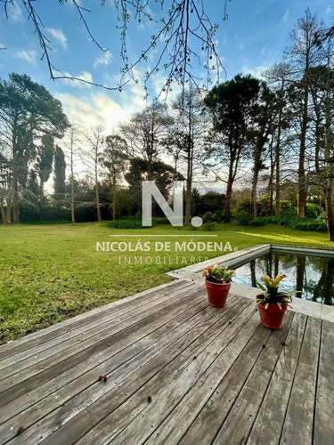 Casa Exclusiva En La Zona Del Golf, Oportunidad En Punta Del Este.