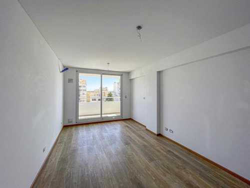 Imagen 11 de 45 de 1-2 Dormitorios Con Amenities | Vista Al Río