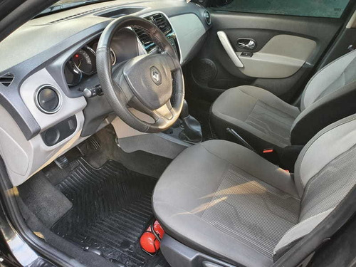 Imagem 11 de 13 de Renault Logan 1.0 Expression 16v Flex 4p Manual 2014