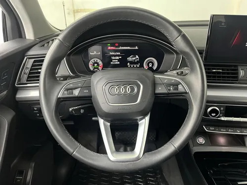 Q5 Advanced Tiptronic 2.0 4x4 Aut 5p Mhev Kpx513