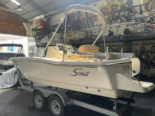 Lancha De Pesca Scout Sportfish 195 Motor Mercury 150 Hp