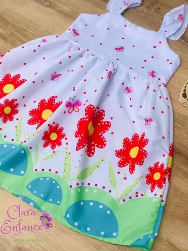 Vestido infantil com listras brancas e flores vermelhas