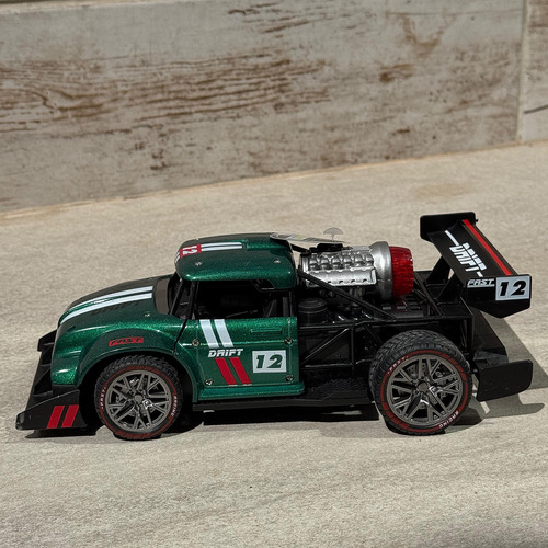Carrinho Controle Remoto Super Speed Drift Com Luz E Fumaça Verde Drift