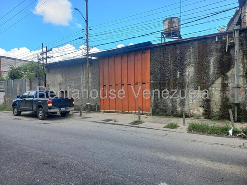 Mls #25-15716 En Terreno Plano Tn