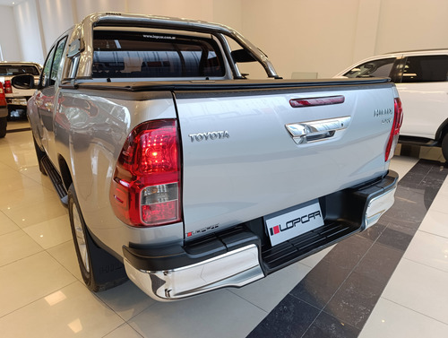 Toyota Hilux Pick-Up 2.8 Cd Srv 177cv 4x2