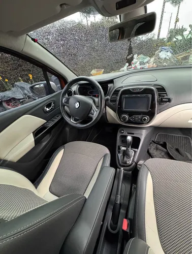 Renault Captur 2.0 Intens Automática