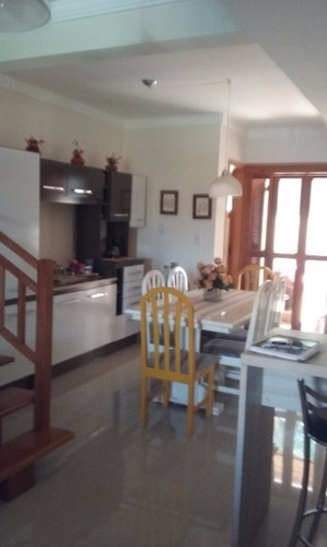 Casa Em Guarujá Com 3 Dormitórios - Mi15902