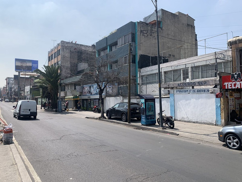Casa Con Uso Desuelo En Venta En Jardin Balbuena, Cdmx