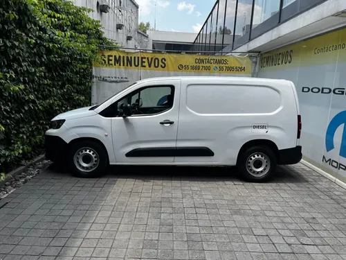 Peugeot Partner 2021