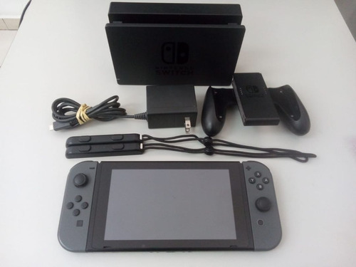 Nintendo Switch 32gb Standard Color  Gris Y Negro