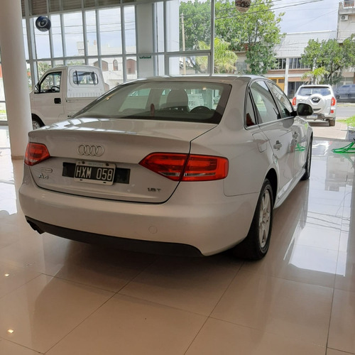 Imagen 8 de 11 de Audi A4 1.8t Multitronic Serie 2009 Baudena
