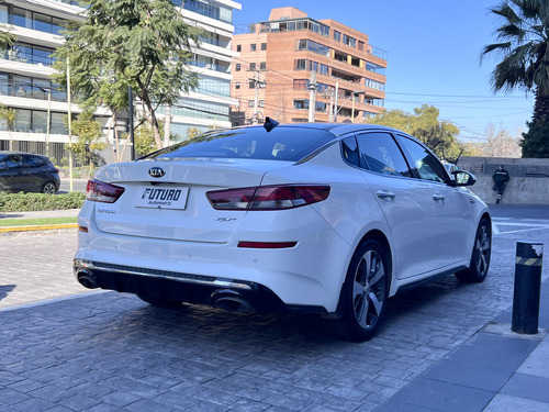 Kia Optima GT LINE