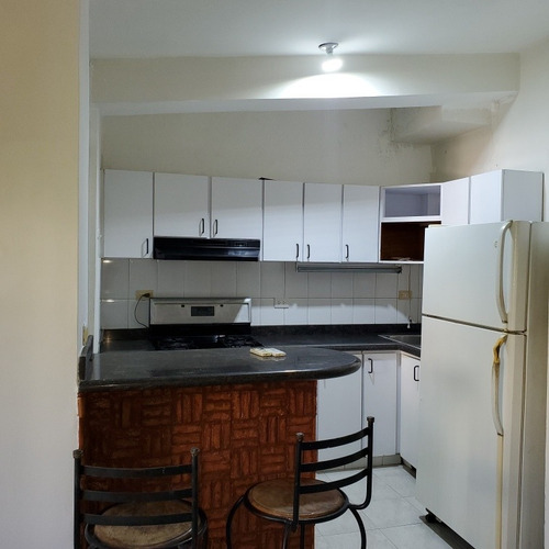 Imagen 5 de 10 de Se Alquila Apartamento