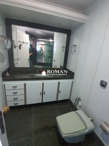 Imagem 10 de 15 de Maravilhoso Apartamento Frente A Praia Do Forte .... - 4653