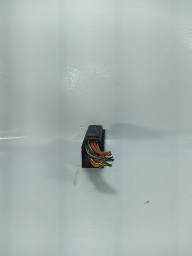 Conector Modulo Abs Ford E350 Super Duty 2005 (Usado)