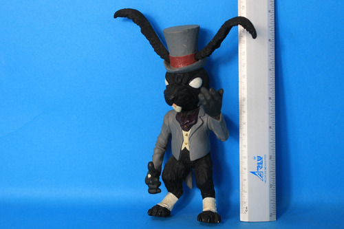 White Rabbit American Mcgee's Alice Variante (Usado)