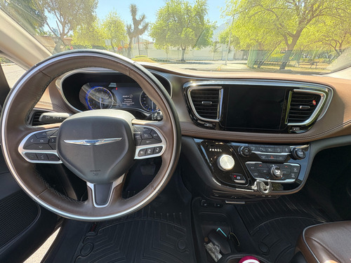 Chrysler Pacifica Limited Platinum