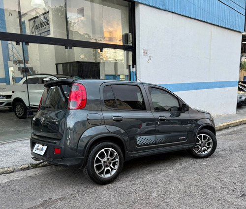 Fiat Uno 1.4 Sporting Flex 5p