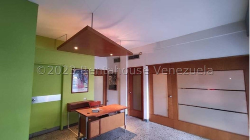 Mls Janice Adarmes #23-27420. Oficina En Alquiler, A Una Cuadra De Av. Bella Vista.