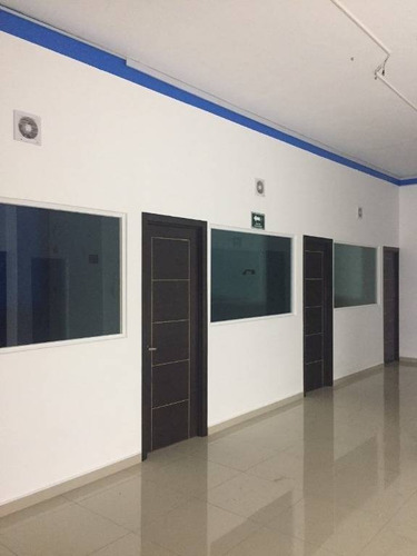 Imagen 2 de 6 de Se Renta Centro De Negocios Col. Centro