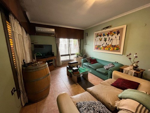 Venta Casa 3 Dormitorios Talleres Este -a. Crédito