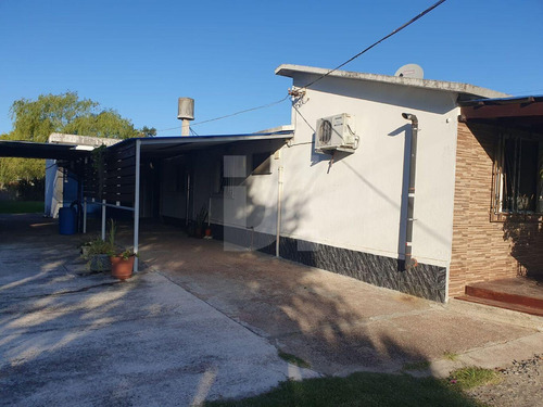 Hermosa Casa Con Piscina