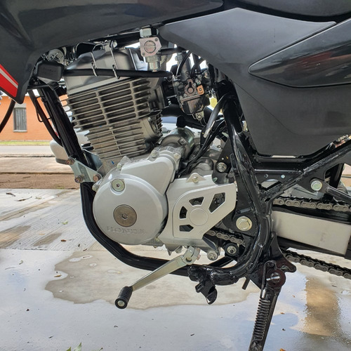 Imagen 11 de 12 de Honda Xr 150 0km - Ahora 12 / 18 - Xr150