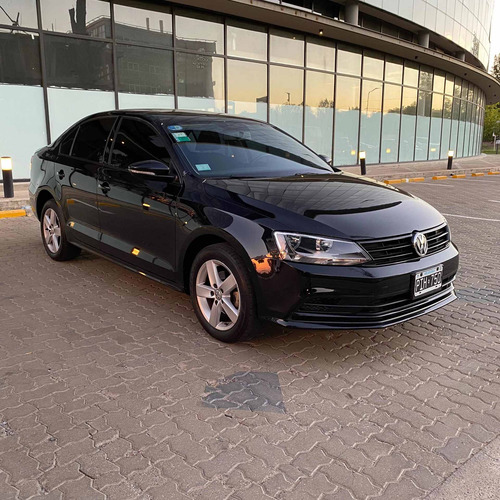 Volkswagen Vento 2.0 Advance I 110cv 2015