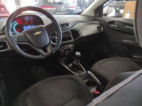 Imagem 7 de 9 de Chevrolet Onix 1.0 Mpfi Lt 8v Flex 4p Manual