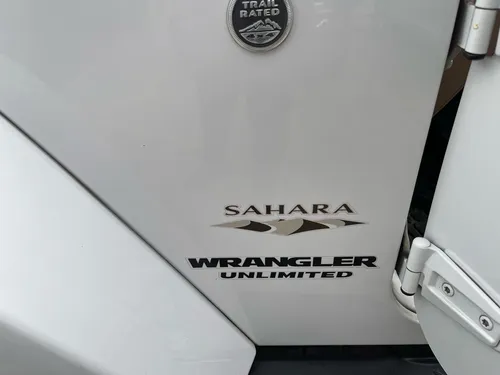 Jeep Wrangler 3.7 Unlimited Sahara 3.6 4x4 At