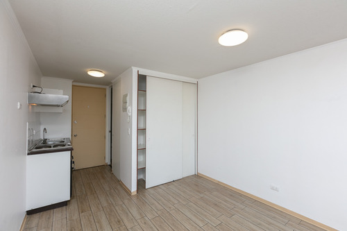 Cómodo Dp Home Studio, Piso 30, Metro San Alberto Hurtado L1