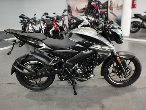 Imagen 8 de 21 de Bajaj Rouser Ns 200
