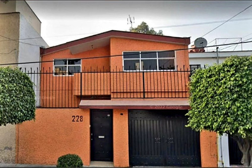 Venta De Casa En La Colonia Nueva Santa Maria, Azcapotzalco.