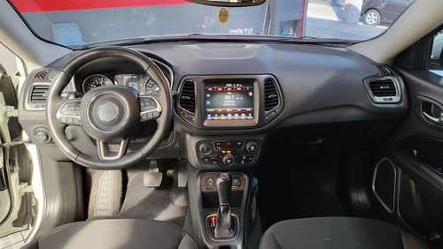 Jeep Compass 2.0 Longitude Flex Aut. 5p