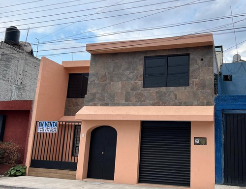 Casa En Colonia Buenavista Ii, Morelia Mich. $3'300,000