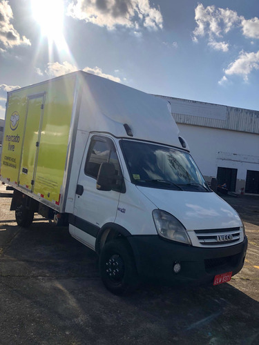 Imagem 17 de 18 de Iveco Daily 35s14