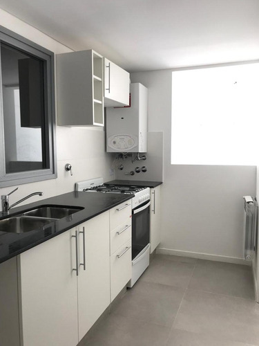 Imagen 18 de 30 de - 1 D 2 B - 53 Mts - Balcon - Quincho -