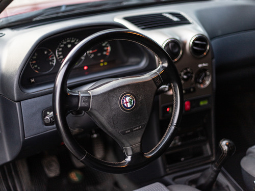 Alfa Romeo 145 1.8 Ts