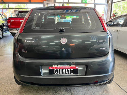 Imagen 5 de 11 de Fiat Punto 1.6 Essence Año 2011.