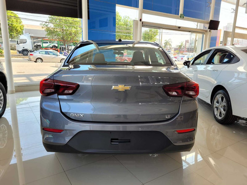 Imagem 4 de 7 de Chevrolet Onix Plus 1.0 Lt (flex)