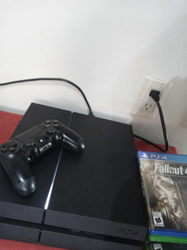 Play 4 De 500gb Con 4 Juegos Originales (Usado)