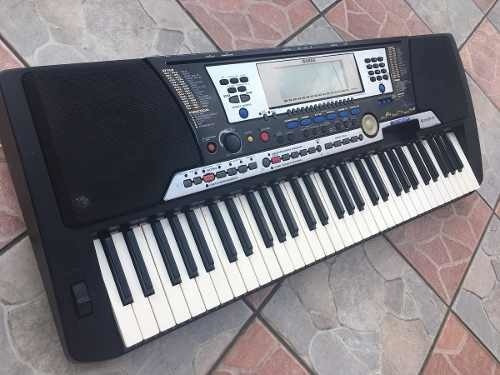 Teclado musical Yamaha PSR Series 540