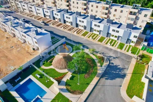 Venta De Casa En Privada Con Alberca