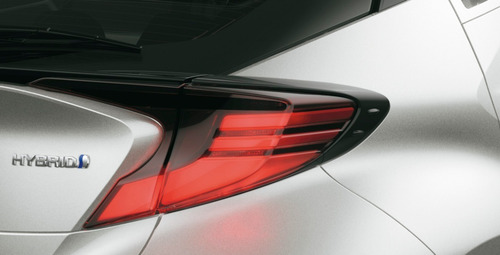 Imagen 3 de 12 de Toyota Chr Hv 1.8 E Cvt Septiembre 2021