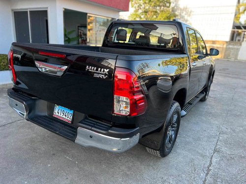 Imagen 3 de 12 de Toyota Hilux Hilux