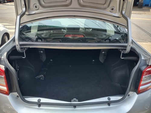 Renault Logan 1.0 Zen 12v 4p