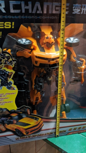 Imagen 5 de 5 de Transformers Interchange Ultimate Collector Bumbulbee