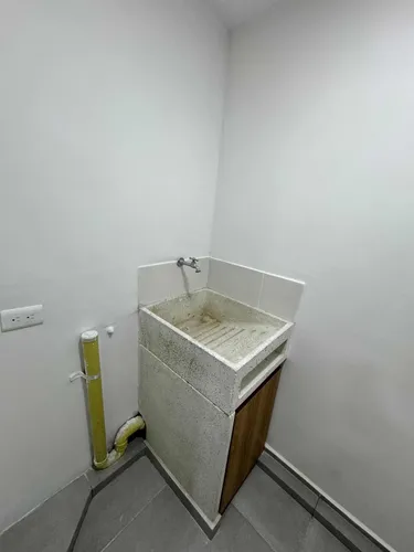 Apartamento, Nuevo En Rionegro - Torres De Sanjuan