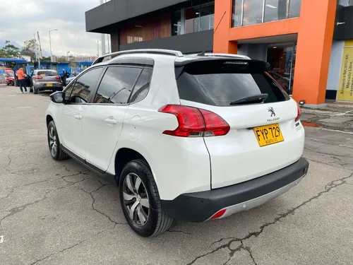 Peugeot 2008 1.6 Active At